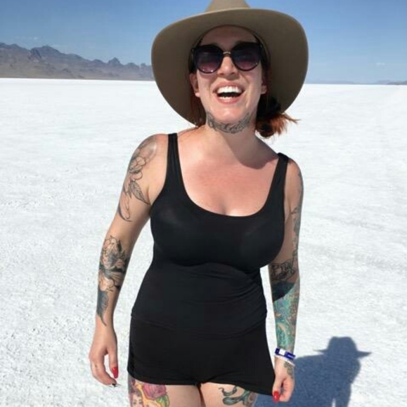 Meet your Posher, Chelsi-soleil - Picture 5 of 5